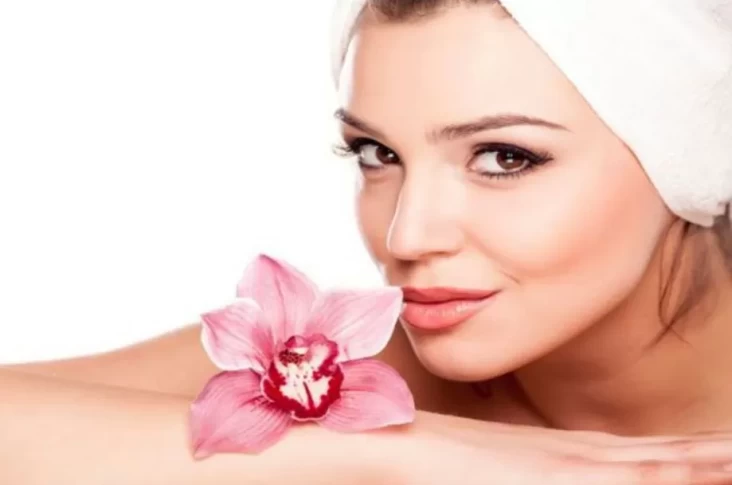 Cuaca Panas Bikin Kulit Bermasalah? Cegah dengan 4 Tips Perawatan Hal ini